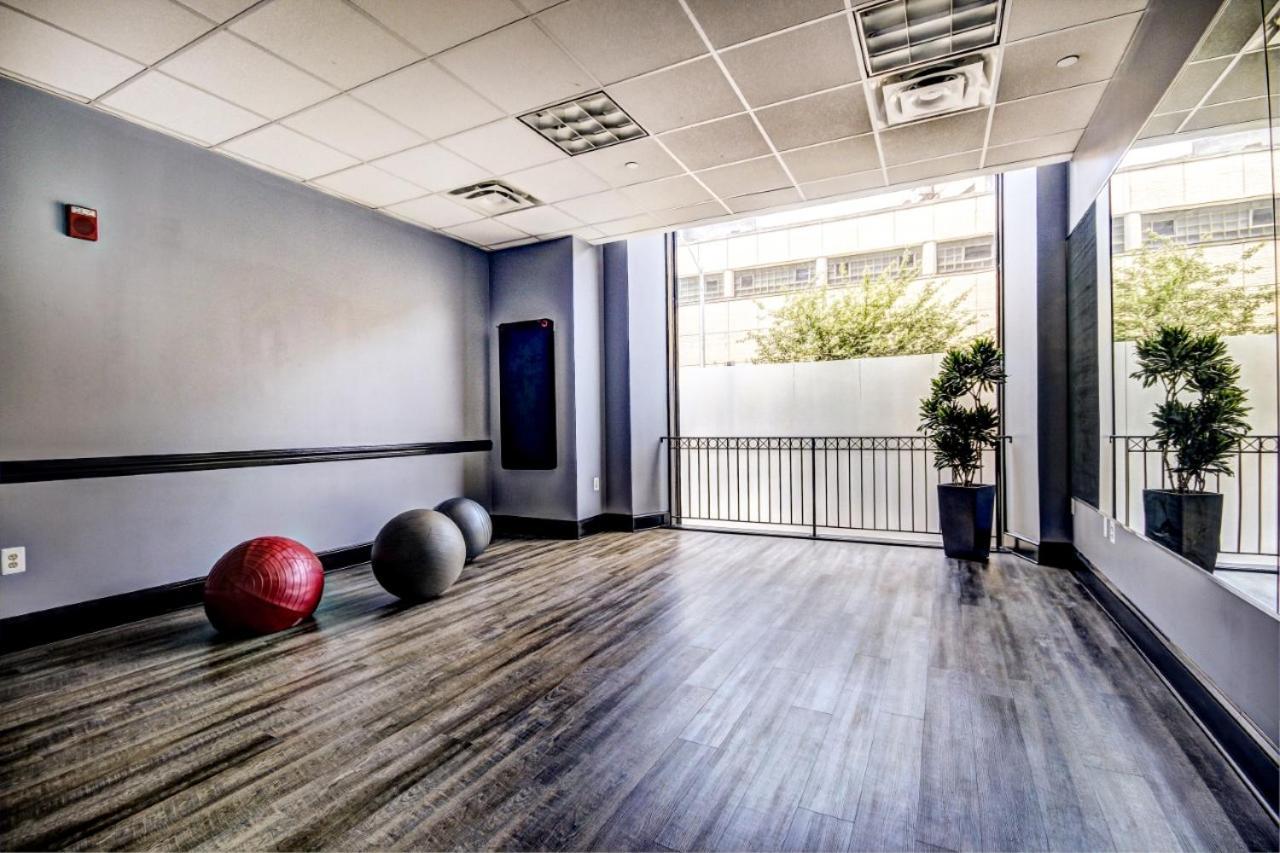 Chase Penthouse At 39 West Baltimore Inner Harbor Convention Center Free Indoor Parking One And Two Bedrooms Eksteriør bilde